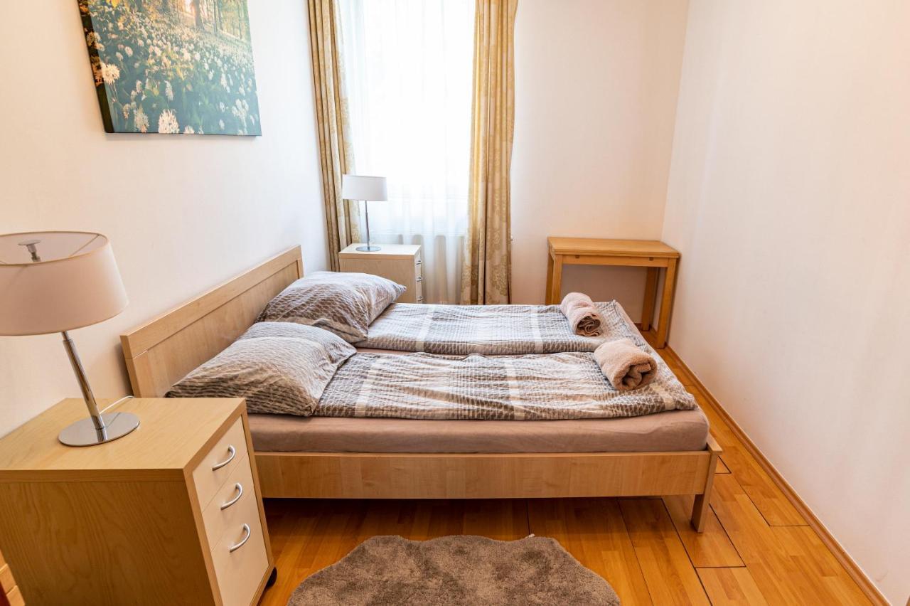 Elite Center Apartman Szeged Extérieur photo